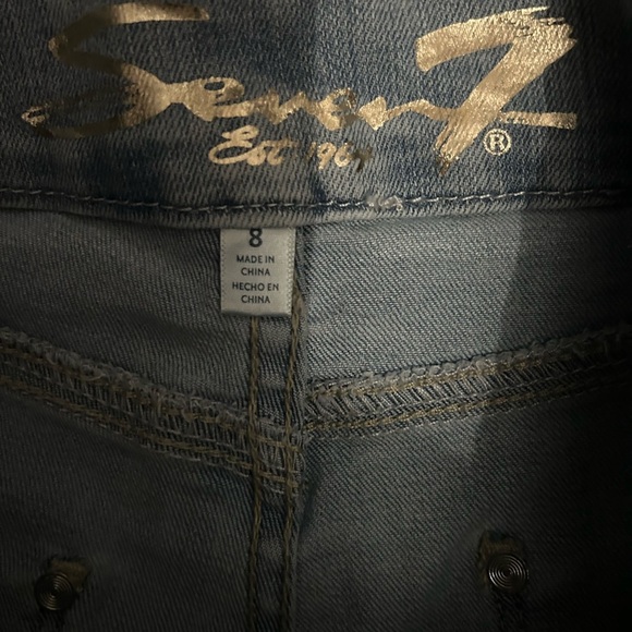 Seven7 Woman's Jeans, Size: 8 - Picture 7 of 8